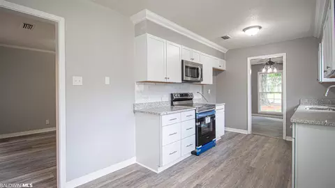 3366 Sherringham Dr, Mobile, AL 36609 photo 9