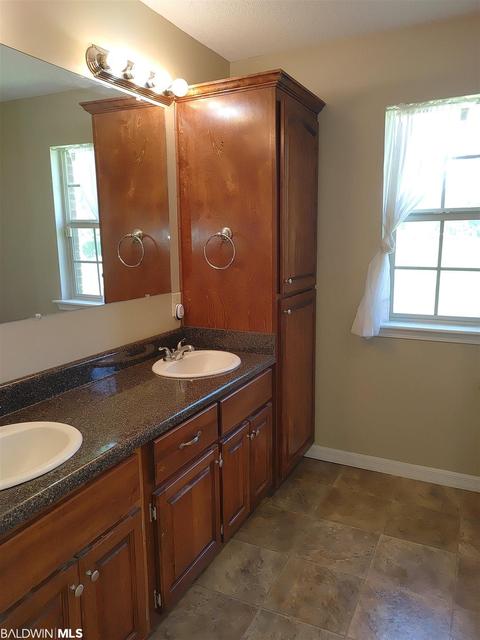 520 E Clinton St, Jackson, AL 36545 photo 10