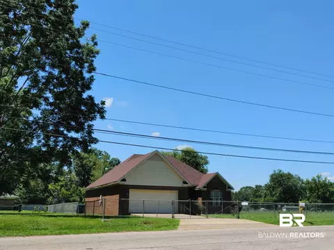 520 E Clinton St, Jackson, AL 36545 photo 2