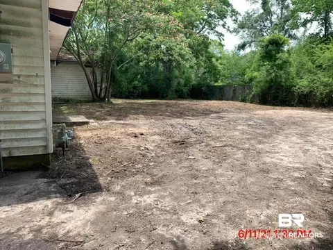 142 S Williams Ave, Mobile, AL 36610 photo 4