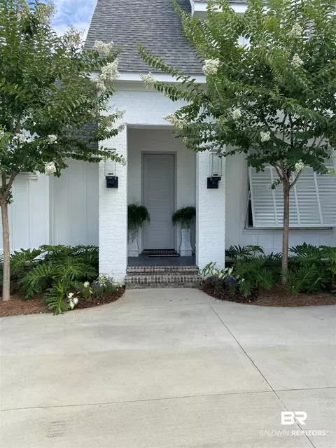 545 Artesian Spring Dr, Fairhope, AL 36532 photo 2