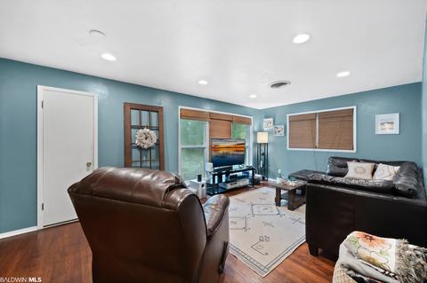 2571 E Daniels Rd, Mobile, AL 36605 photo 5
