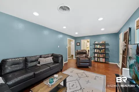 2571 E Daniels Rd, Mobile, AL 36605 photo 6