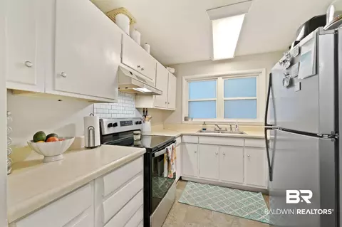 2571 E Daniels Rd, Mobile, AL 36605 photo 8