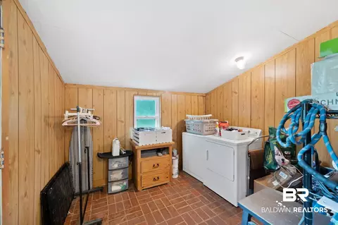 2571 E Daniels Rd, Mobile, AL 36605 photo 9