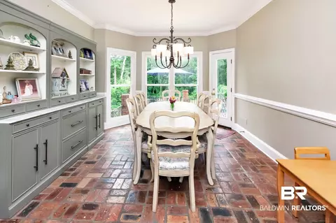240 Suffolk Rd, Mobile, AL 36608 photo 9