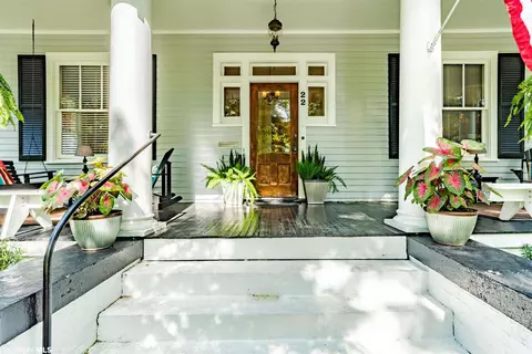 22 Macy Pl, Mobile, AL 36604 photo 2