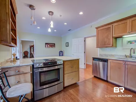 550 S Cody Rd, Mobile, AL 36695 photo 12