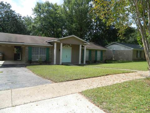 120 Vanderbilt Dr, Mobile, AL 36608 photo 1