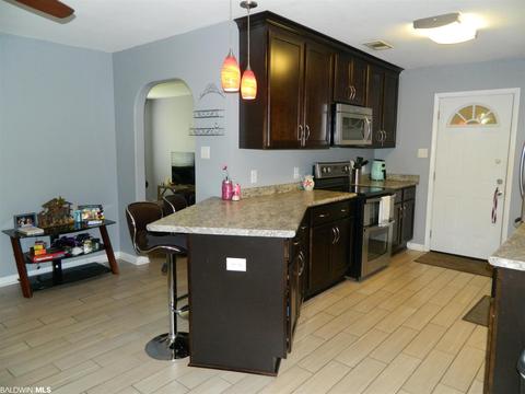 120 Vanderbilt Dr, Mobile, AL 36608 photo 6