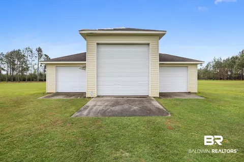 26082 Chatelaine Rd, Elberta, AL 36530 photo 26