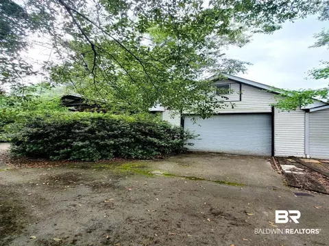 8901 N Dawes Ln, Mobile, AL 36619 photo 18