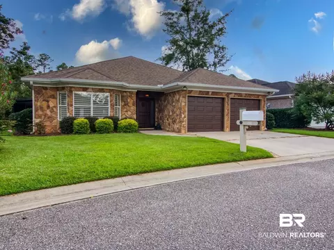 233 Hemingway Loop, Foley, AL 36535 photo 2