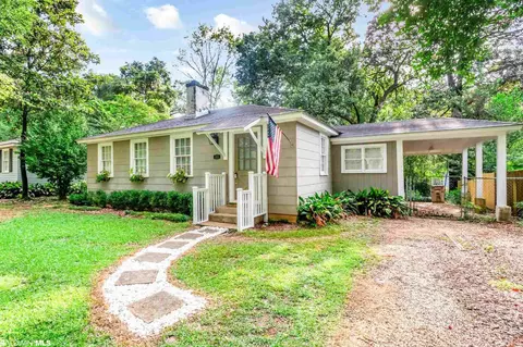 313 E Border Dr, Mobile, AL 36608 photo 5