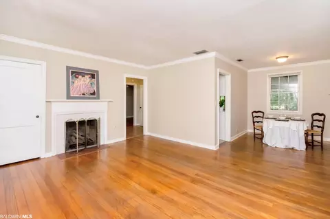 313 E Border Dr, Mobile, AL 36608 photo 9