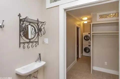 2608 Spring Hill Ave, Mobile, AL 36607 photo 25