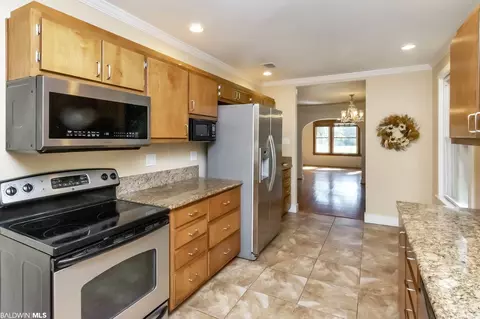 2608 Spring Hill Ave, Mobile, AL 36607 photo 16