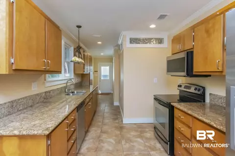 2608 Spring Hill Ave, Mobile, AL 36607 photo 14