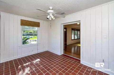 2608 Spring Hill Ave, Mobile, AL 36607 photo 8