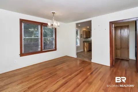 2608 Spring Hill Ave, Mobile, AL 36607 photo 12