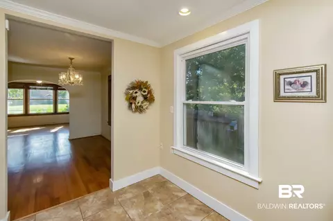 2608 Spring Hill Ave, Mobile, AL 36607 photo 17