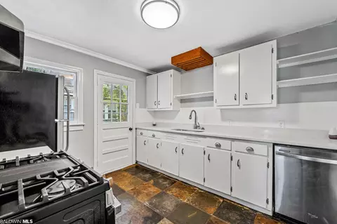 206 Hazel St, Mobile, AL 36607 photo 11