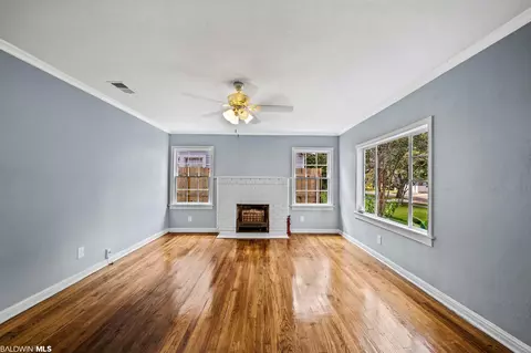 206 Hazel St, Mobile, AL 36607 photo 6