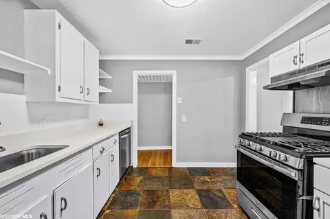 206 Hazel St, Mobile, AL 36607 photo 12