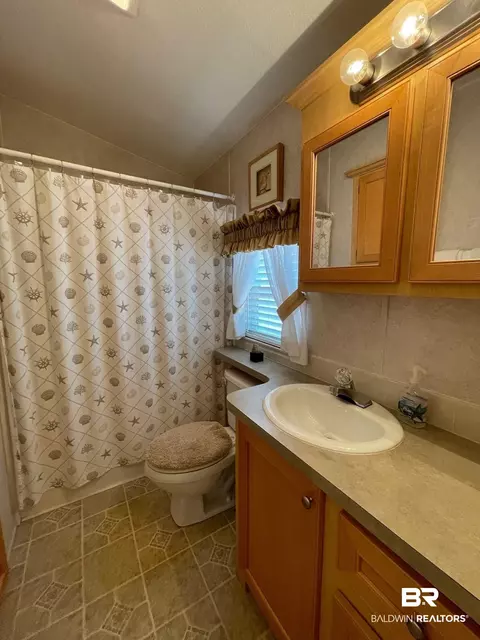 193 Defuniak Loop, Lillian, AL 36549 photo 12