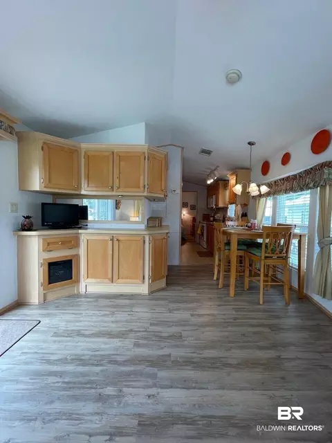 193 Defuniak Loop, Lillian, AL 36549 photo 6