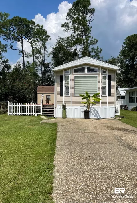 193 Defuniak Loop, Lillian, AL 36549 photo 4