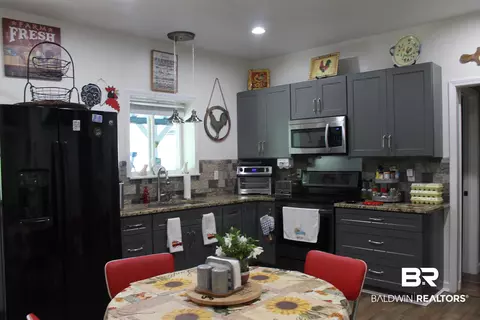 29332 Us Highway 98, Elberta, AL 36530 photo 13