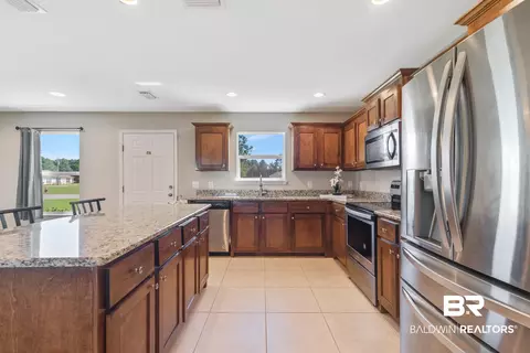 134 Eagles Loop, Robertsdale, AL 36567 photo 9