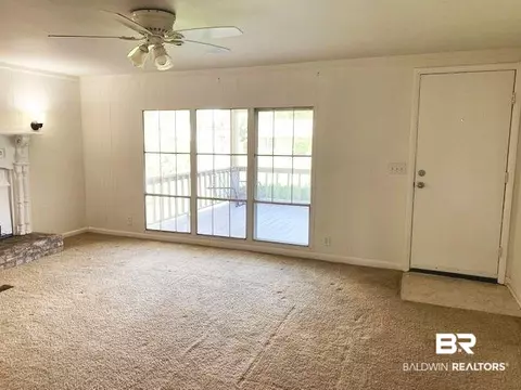 127 Roley Dr, Atmore, AL 36502 photo 4