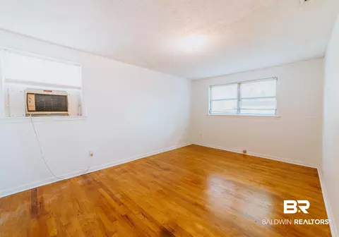 561 Markham Dr, Mobile, AL 36609 photo 14