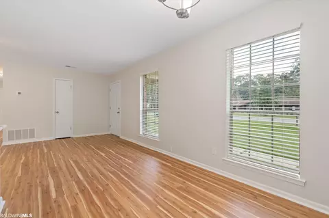3941 Higgins Rd, Mobile, AL 36619 photo 4