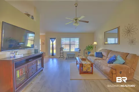 652 Fulton Loop, Foley, AL 36535 photo 9