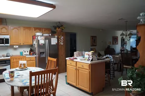 10174 A Williams Ln, Elberta, AL 36530 photo 14