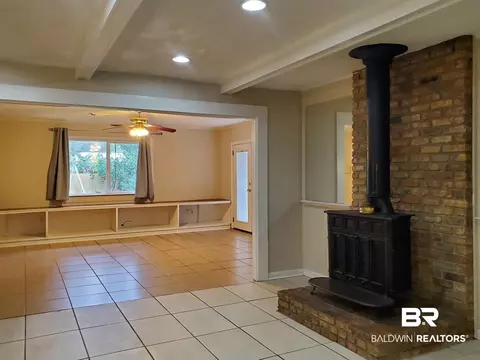 415 E Myrtle Ave, Foley, AL 36535 photo 11