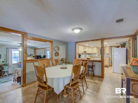 7111 Circle Rd, Mcdavid, FL 32568 photo 17