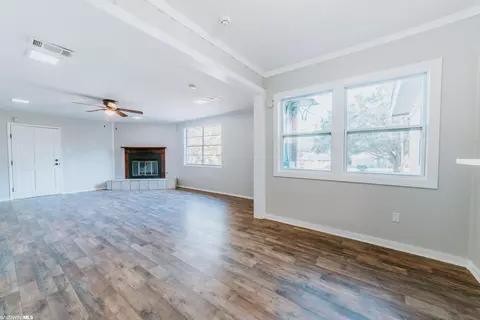 720 E Salvia St, Mobile, AL 36606 photo 12