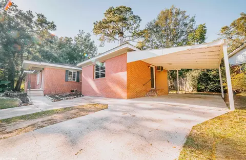 720 E Salvia St, Mobile, AL 36606 photo 2
