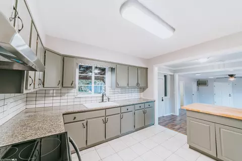 720 E Salvia St, Mobile, AL 36606 photo 15