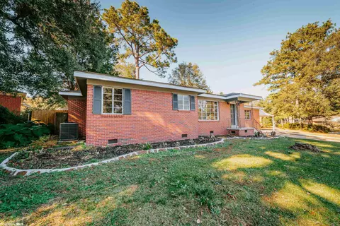720 E Salvia St, Mobile, AL 36606 photo 5