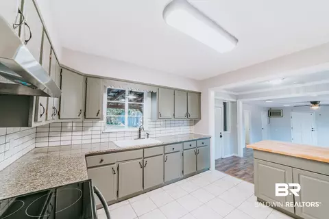720 E Salvia St, Mobile, AL 36606 photo 15