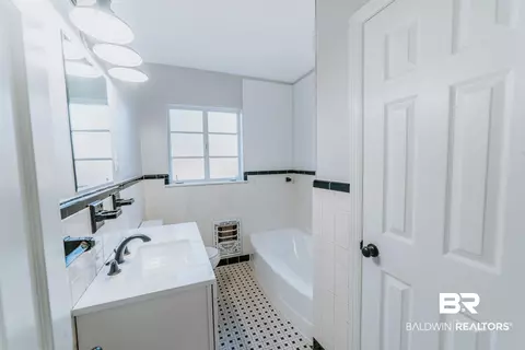 720 E Salvia St, Mobile, AL 36606 photo 17
