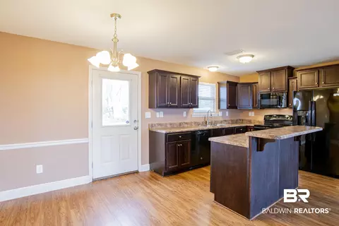 8844 Lockridge Rd, Foley, AL 36535 photo 7