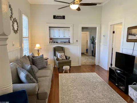 25 Lee St, Mobile, AL 36604 photo 2