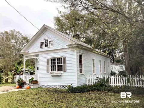 25 Lee St, Mobile, AL 36604 photo 1