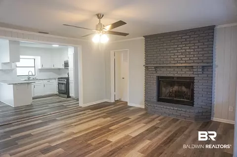 5907 Couton Dr, Mobile, AL 36693 photo 3